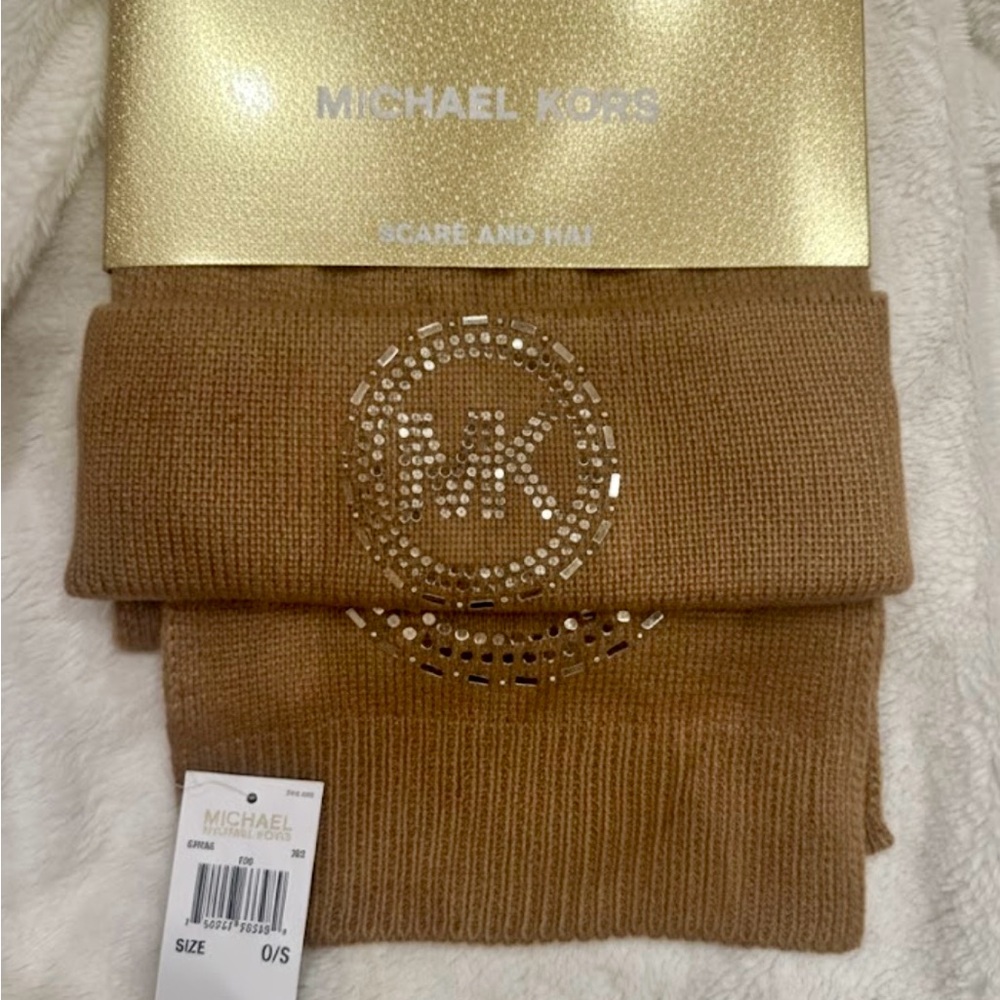 Michael Kors Tan Knit Scarf and Hat Set